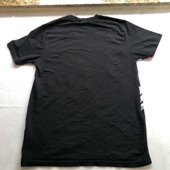 Switch Remarkable Women’s Size L Black T-Shirt Lion Printed Graphic Design - Picture 13 of 16